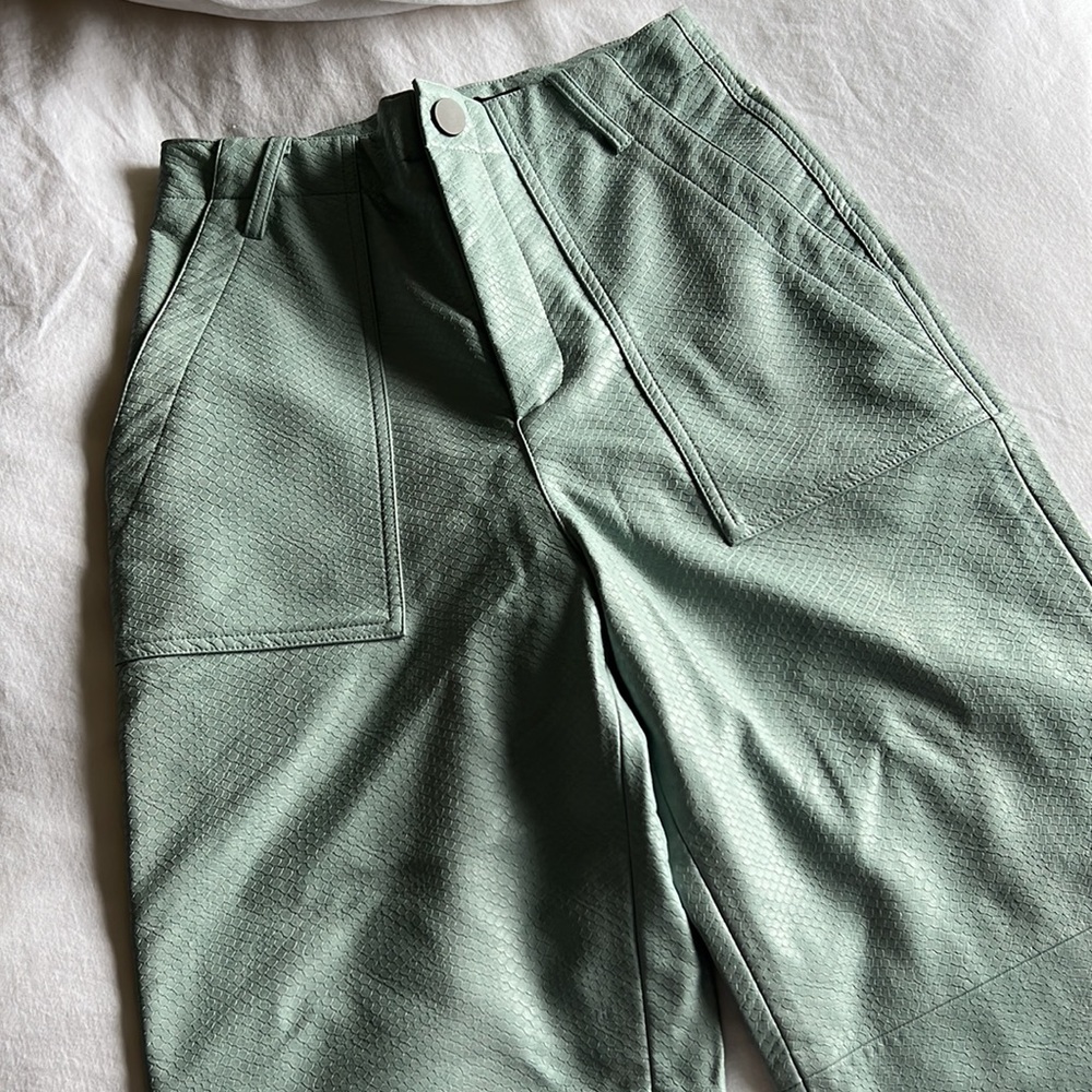 Zara baby blue faux leather pant - Picture 6 of 8